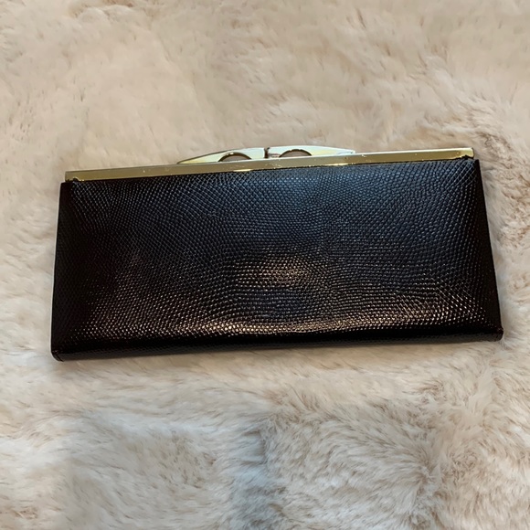 🌷Rare Vintage Alligator Leather clutch🔥 - Picture 5 of 10
